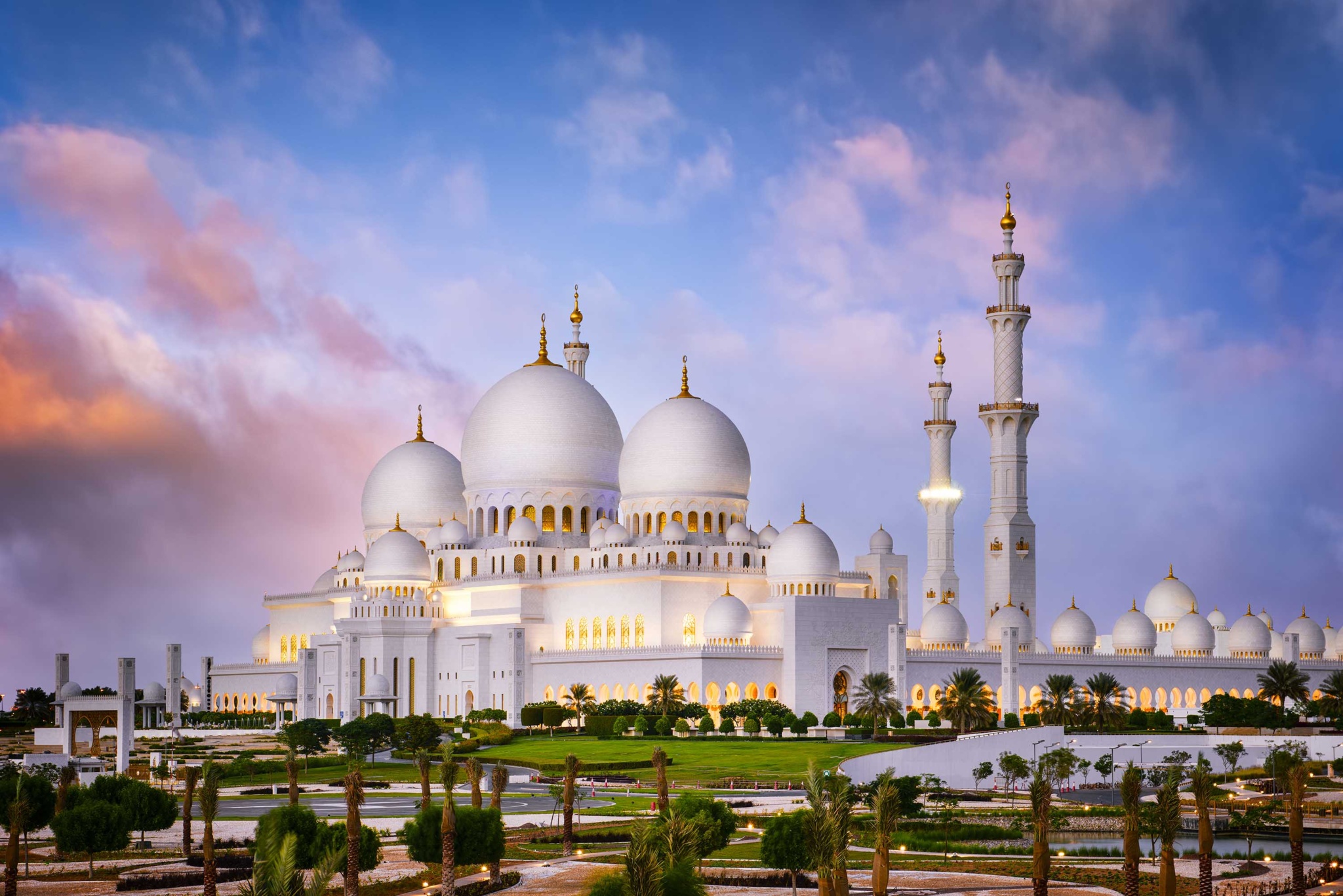 Dubai & Abu Dhabi Arabian Adventure - Passport Pleasures Luxury Travel